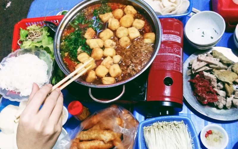 Lẩu Cua Đồng Hòa Lạc